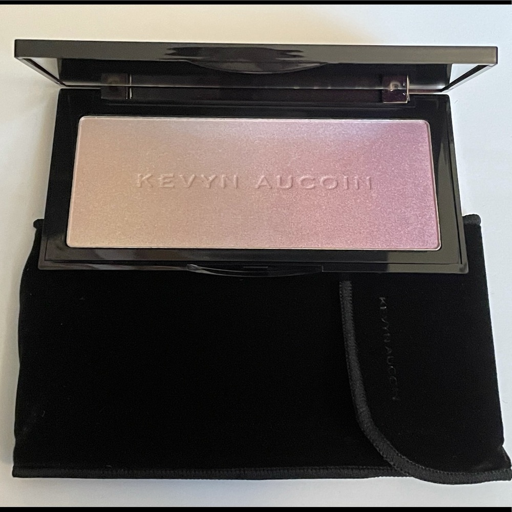 KEVYN AUCOIN NEO-LIMELIGHT HIGHLIGHTER IBIZA (BRAND NEW IN BOX)